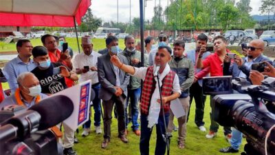 बालेनलाई न्यूरोडको फुटपाथ बढाउन दिनुपर्छ, केन्द्रको हस्तक्षेप बन्द गर- महामन्त्री…