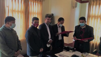 आशा लघुवित्त वित्तीय संस्थाका अध्यक्ष भट्टचनले लिए सपथ