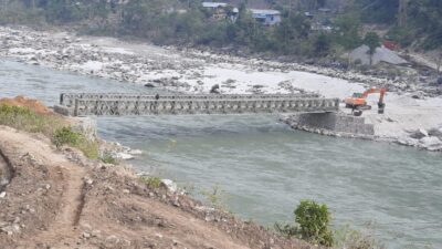 गाईघाट-दिक्तेल सडकको सुनकोसीमा एकै वर्ष सातौँ पटक बेलीब्रिज जडान