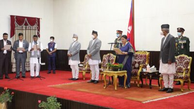 नवनियुक्त मन्त्रीद्वारा शपथ ग्रहण