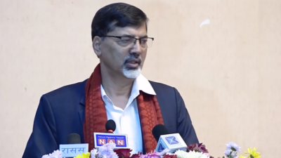 बैंक तथा वित्तीय संस्थालाई उत्पादनमूलक क्षेत्रमा लगानी गर्न अर्थमन्त्रीको आग्रह