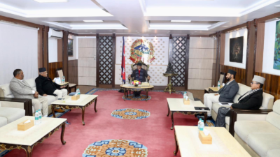 सत्तारुढ दलको बैठक बालुवाटारमा