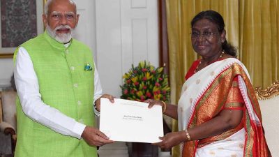 मतगणना सकिएपछि मोदीले दिए राजीनामा