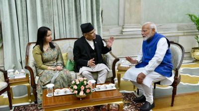 प्रधानमन्त्री प्रचण्ड र भारतका प्रधानमन्त्री मोदीबीच भेटवार्ता
